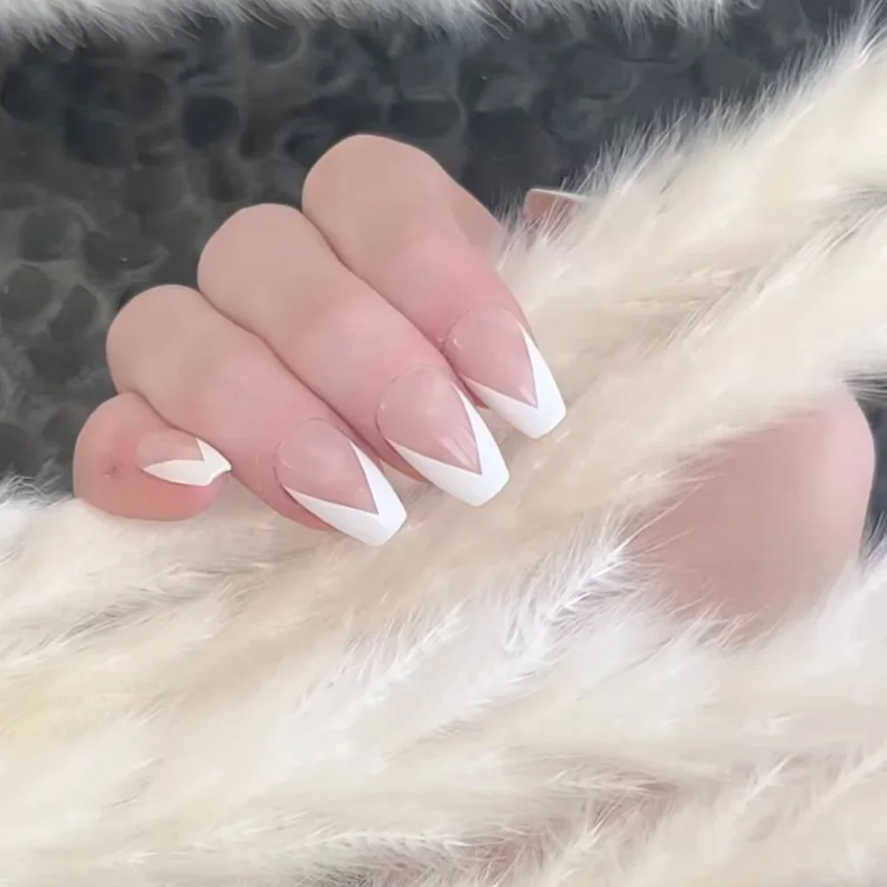 KISS Classy Manicure & Special Design Pedicure Set - French Mate